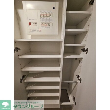 コンフォリア・リヴ東池袋の物件内観写真